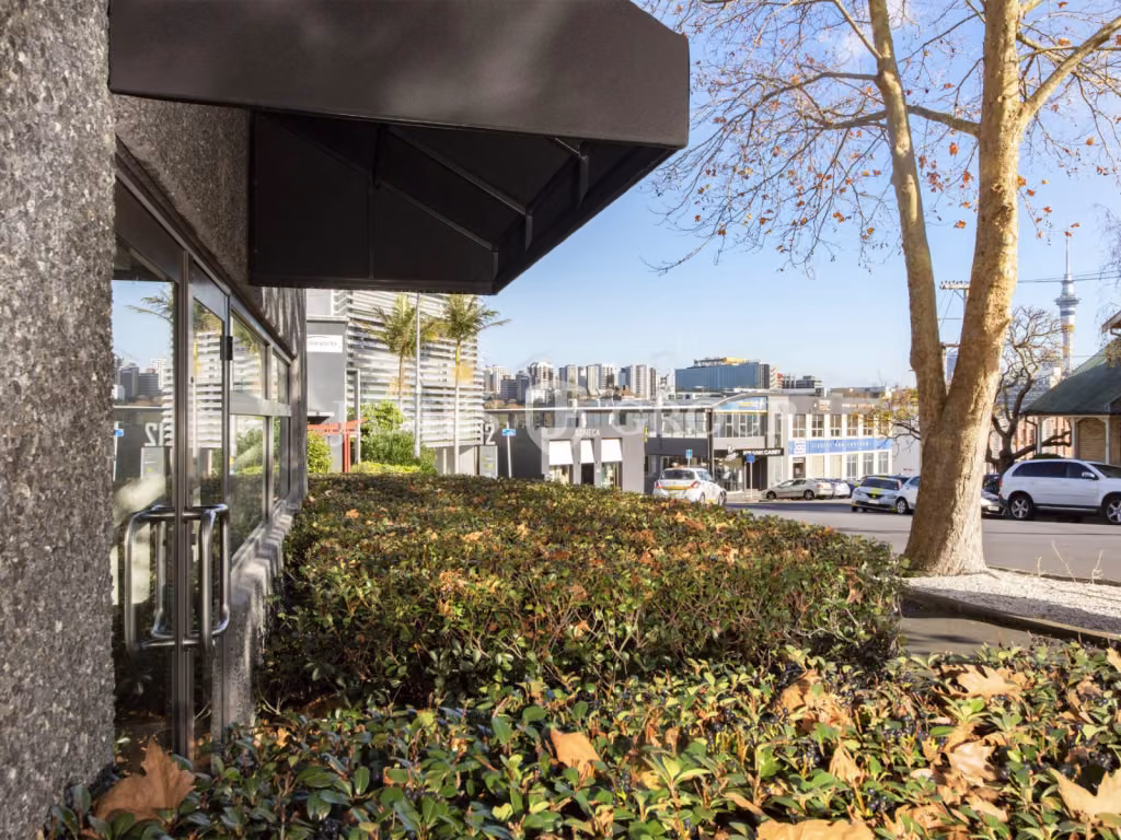 Polished Parnell Office With Meeting Rooms