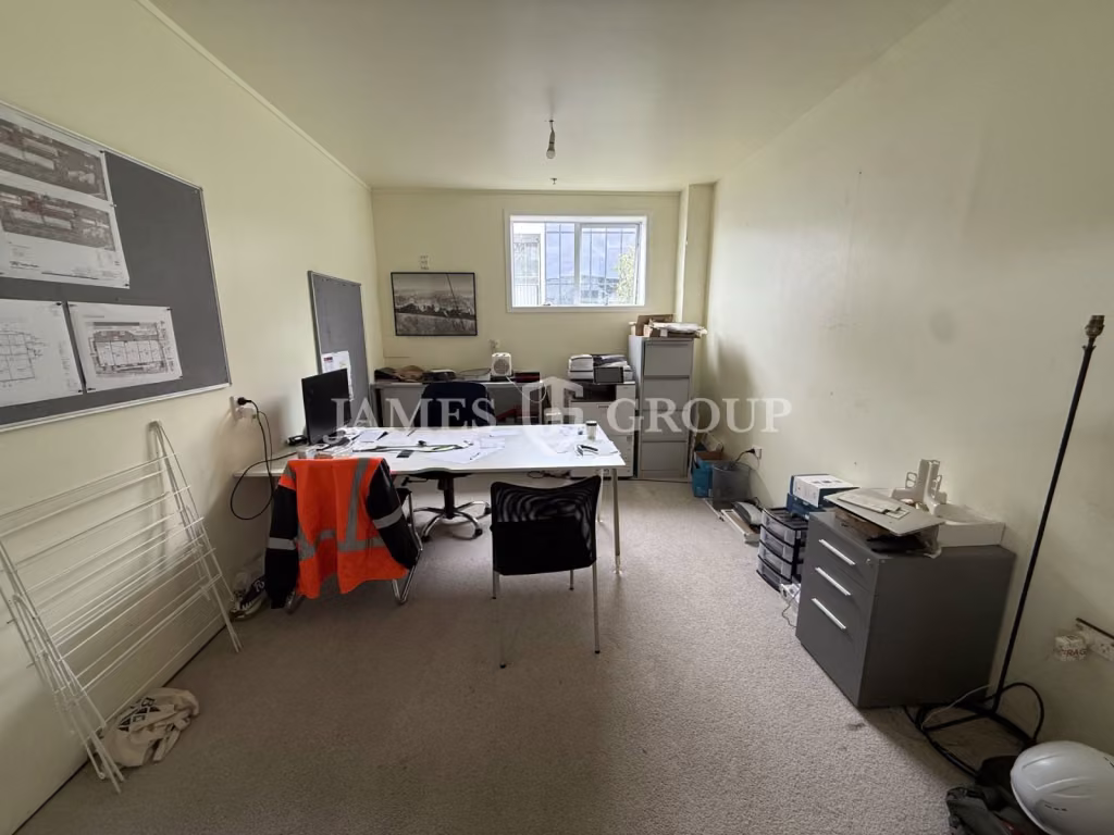 Prime 782m² Industrial On Rosebank Road
