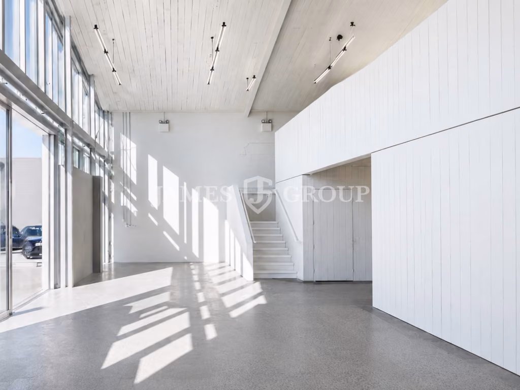 Prime Morningside Showroom And Office