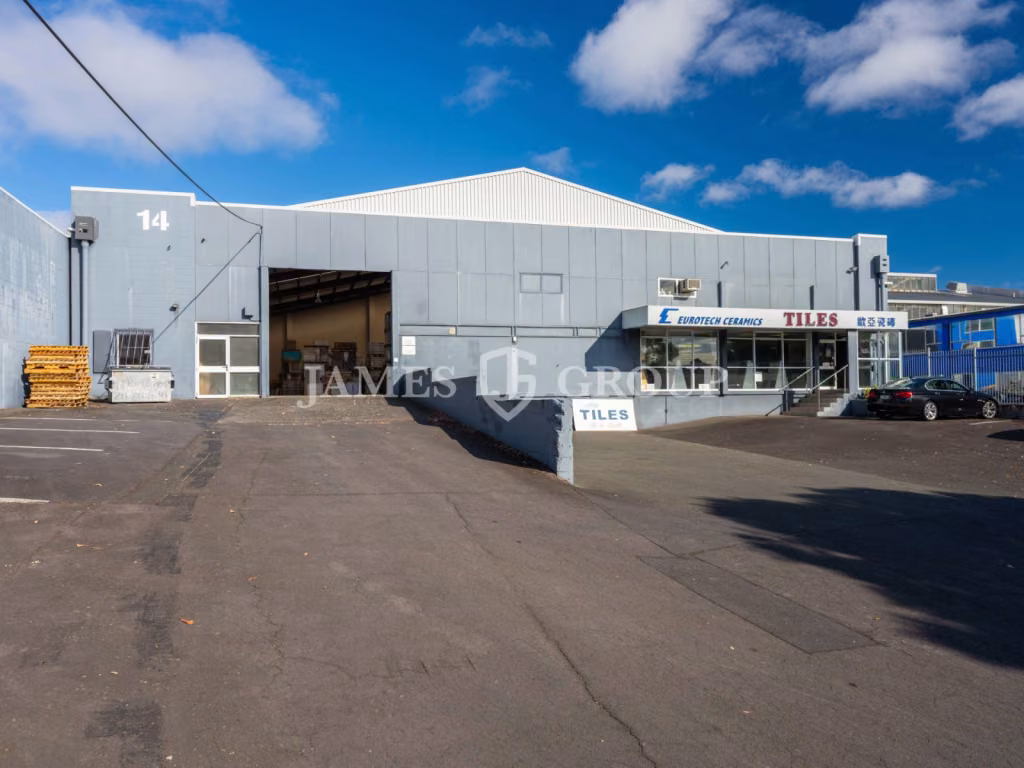 1,080m² Building | 725m² Yard | Mpi Approved