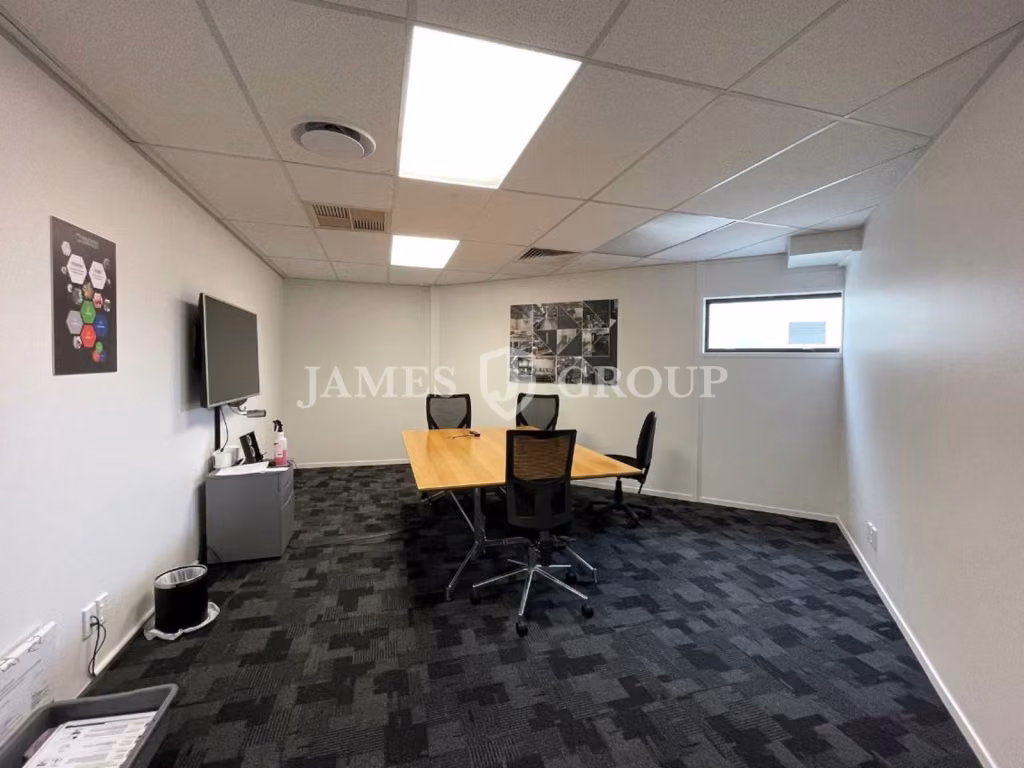 Cost Effective Epsom Office 20 Car Parks