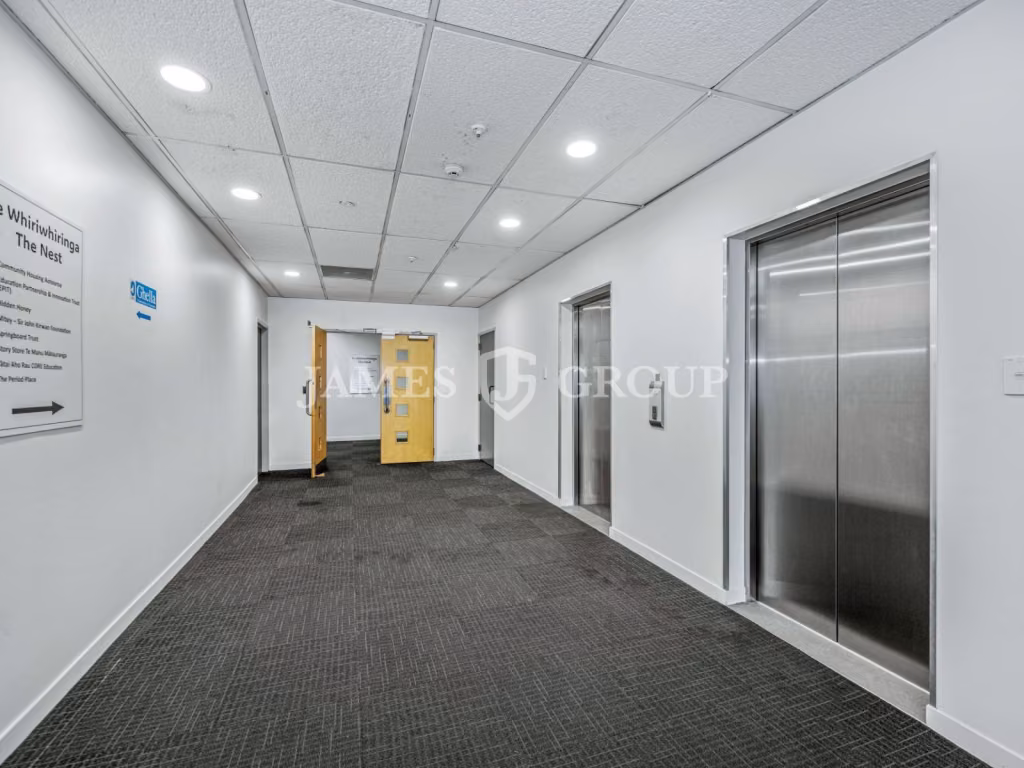 Prime Office Space + High Exposure | 959sqm