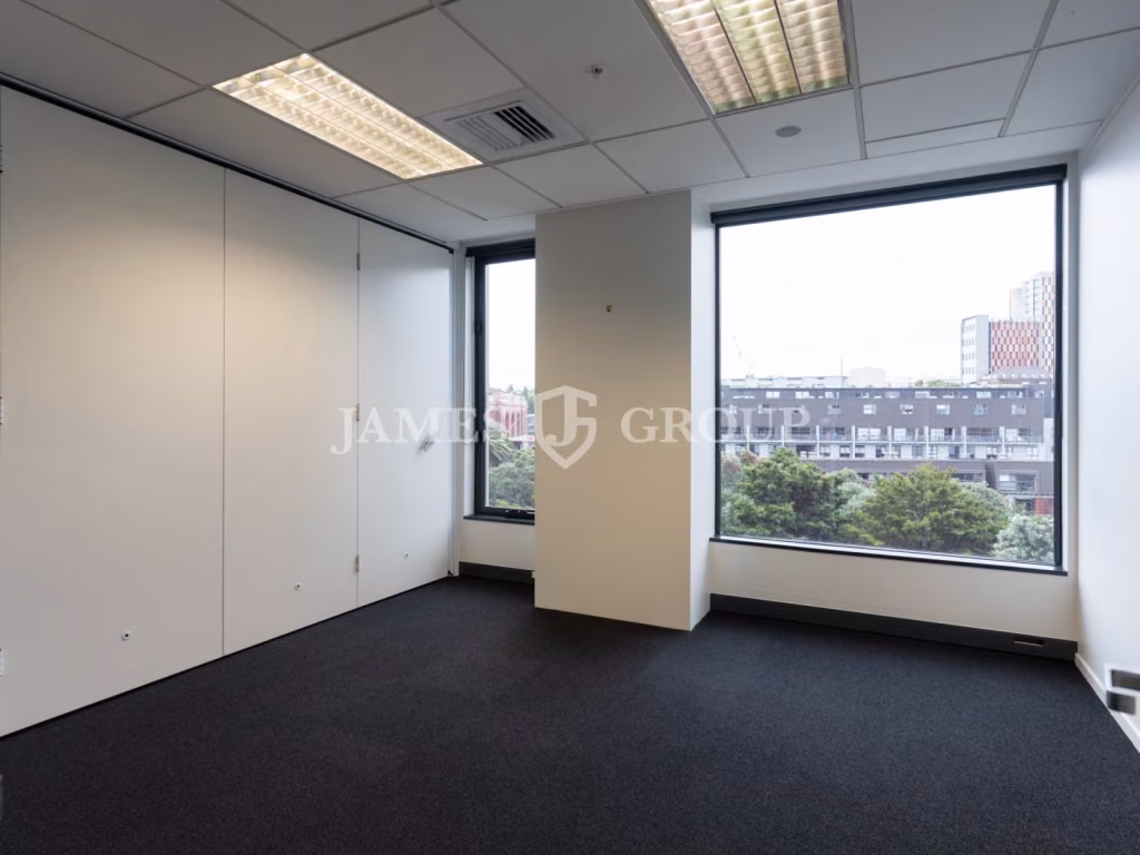 High-grade City Office With Outdoor Space