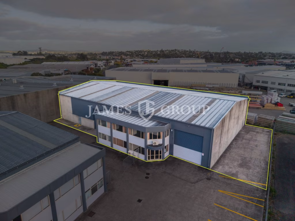 1,166m² Industrial Facility With Minimal Office