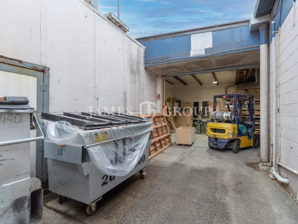 Kelston Warehouse + Parking | Refurb Underway