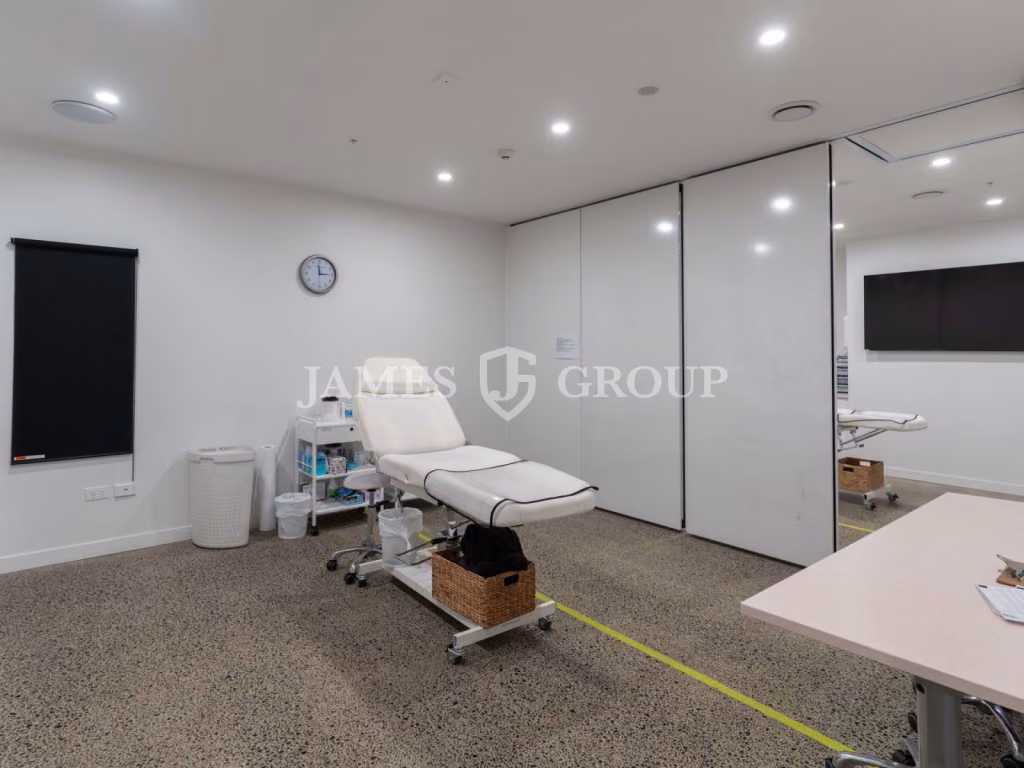 Rare High-quality Turnkey Clinic Opportunity