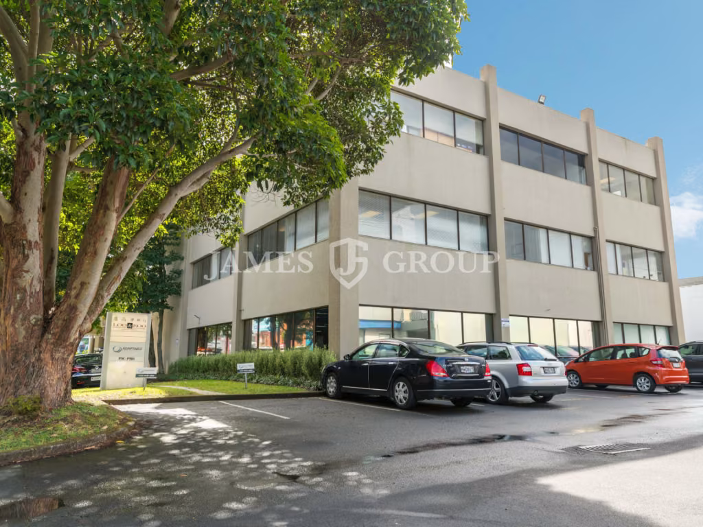 Tidy Epsom Office With Meeting Room