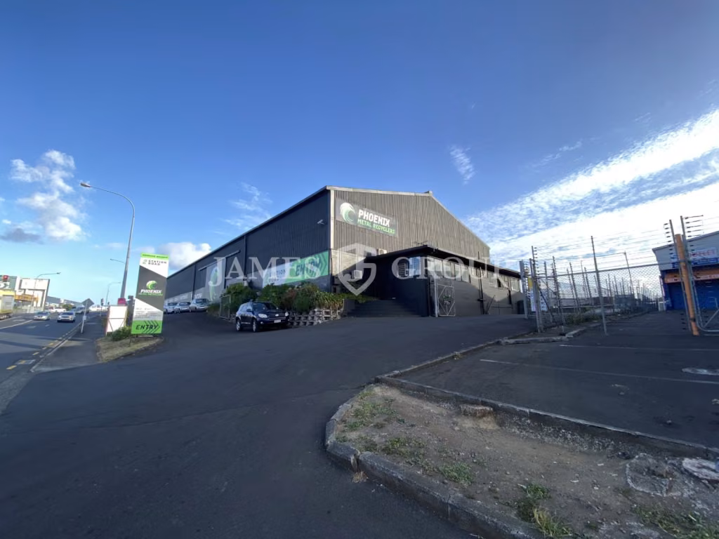 High Profile 1,496m² Penrose Industrial