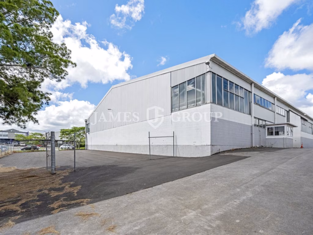 $165p/sqm With Dual Road Access