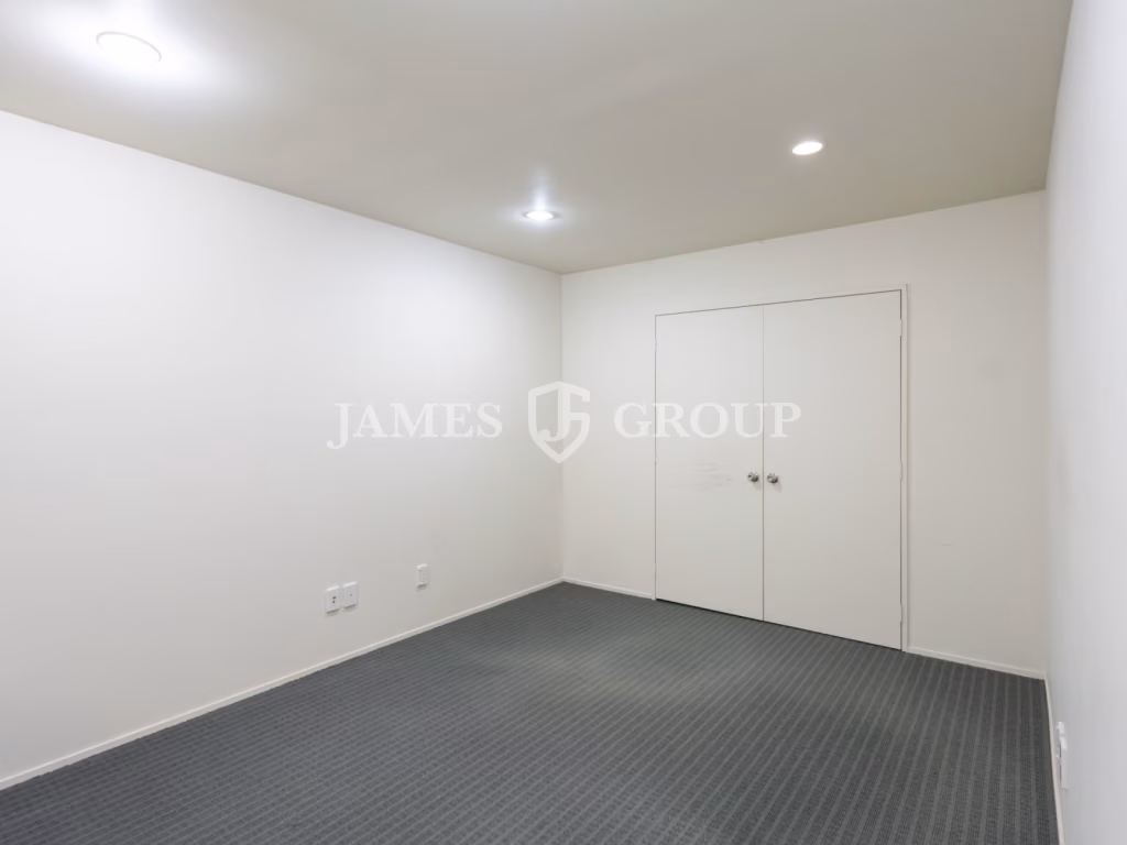 172m² East Tamaki Industrial | Occupy Or Invest