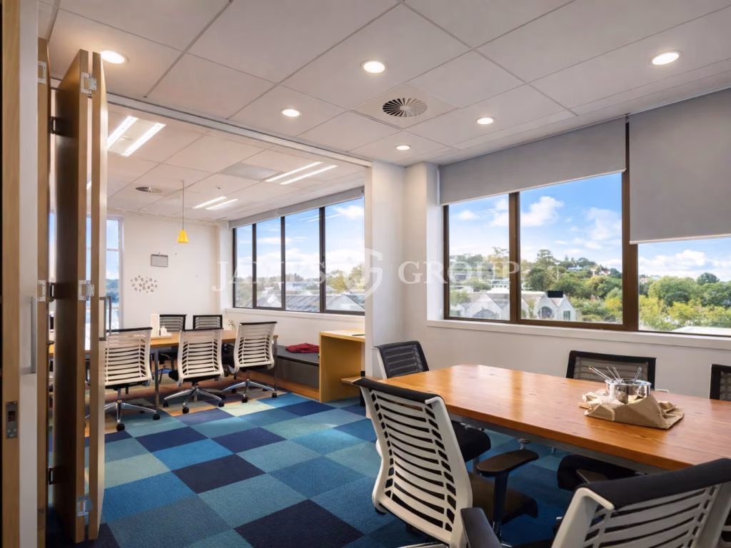 Freehold Office | Long Term Income