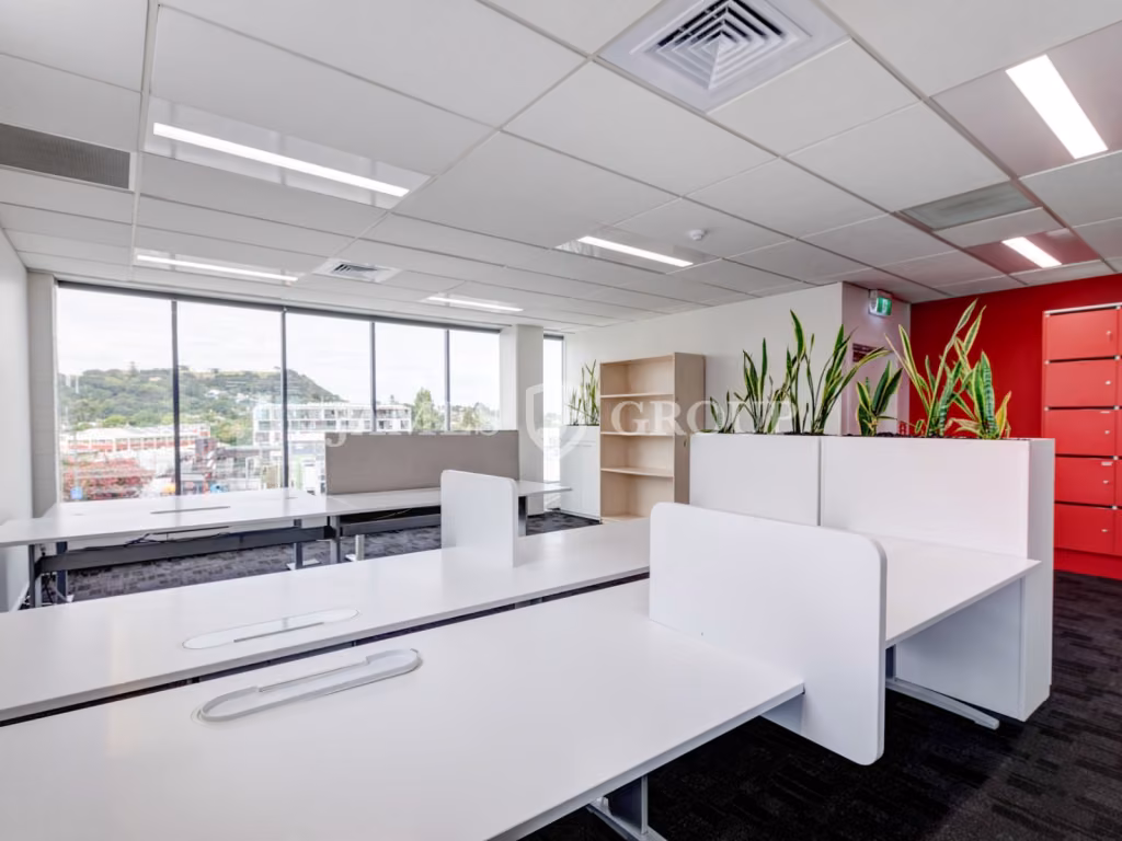 648m² Office With Fit-out & Easy Access