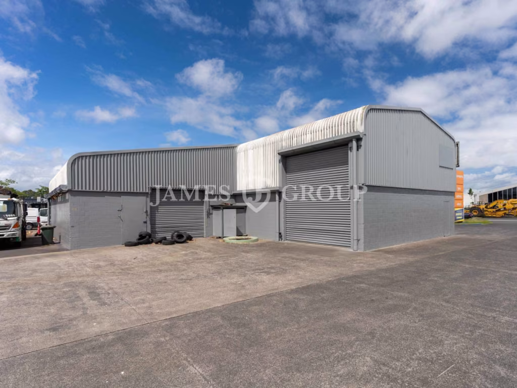 Well-located Industrial With Drive-around Access