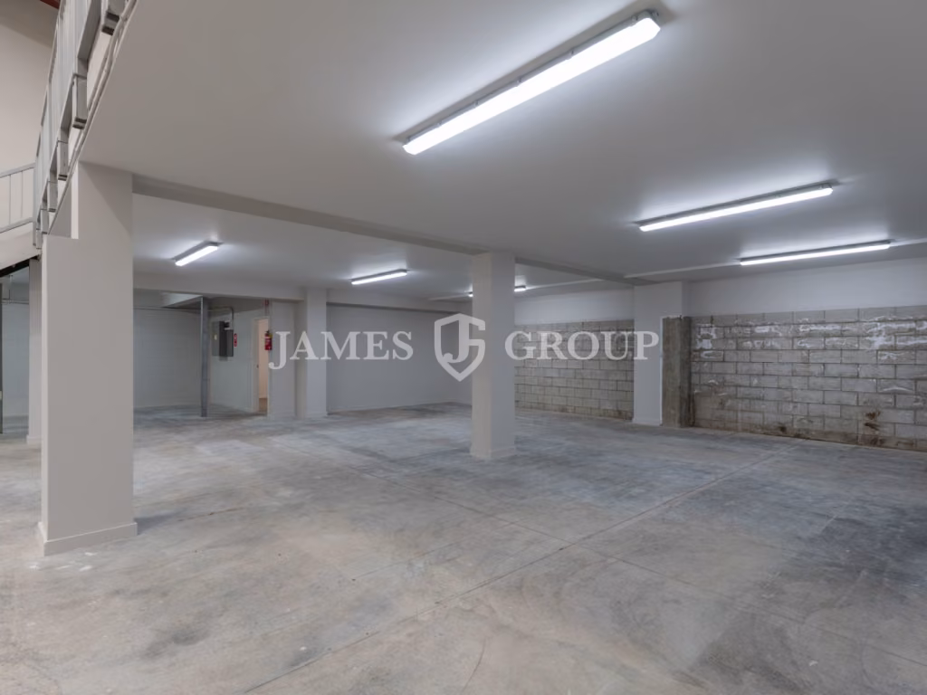 Yard Heavy Users! 1,725m² Yard & 693m² Building