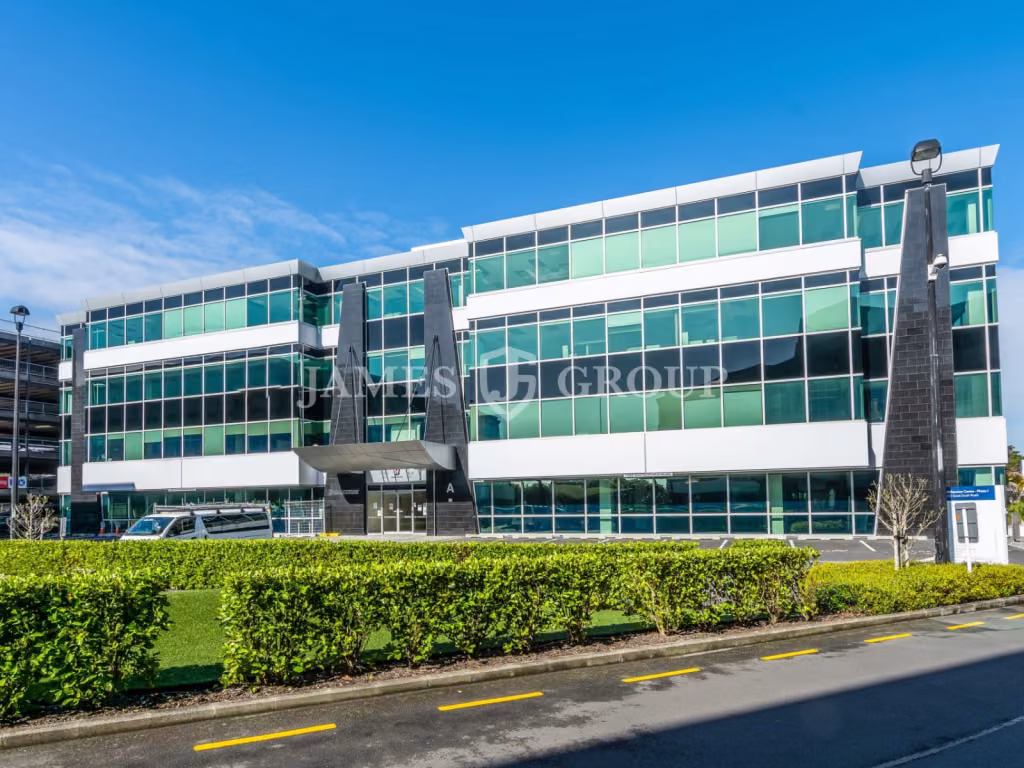 Ellerslie Office With Onsite Amenities & Parking