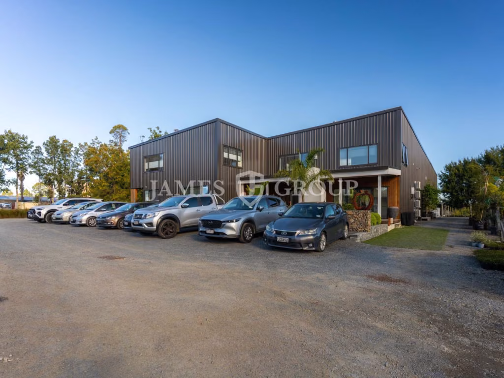 Versatile Drury Site With Warehouse And Yard