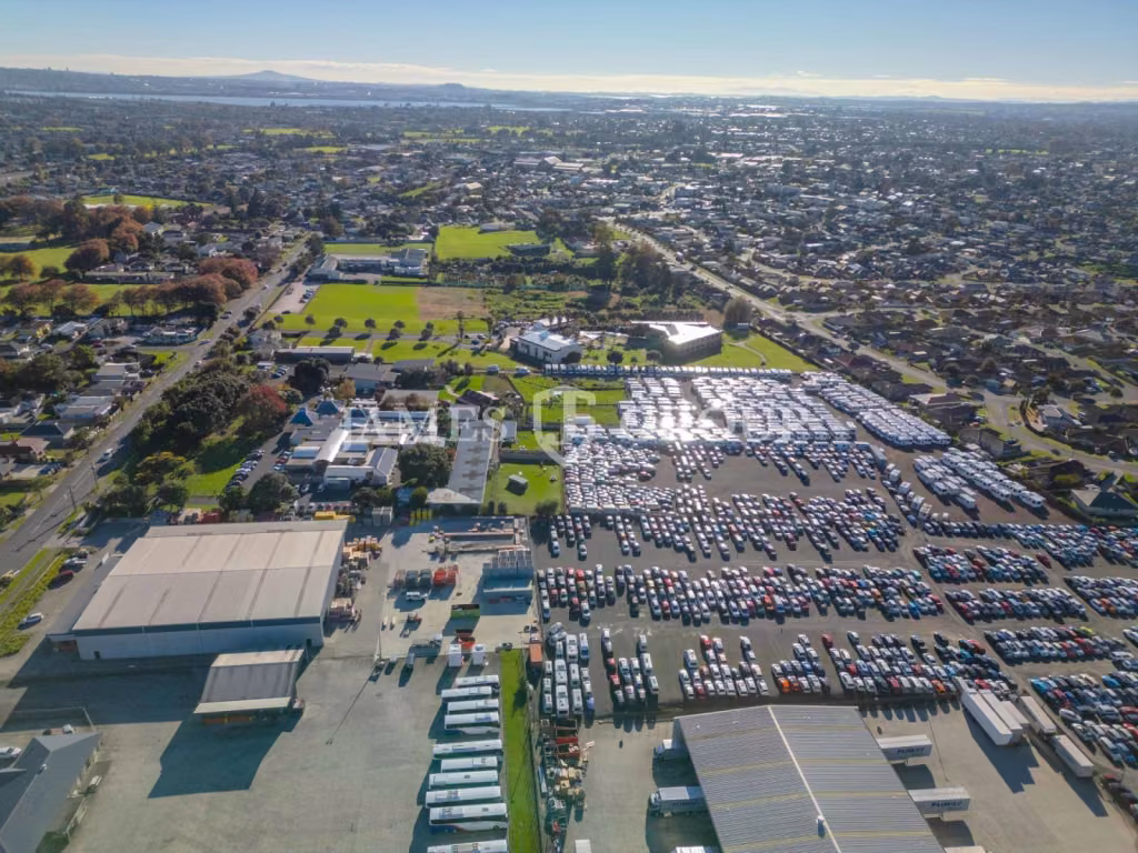 Large-scale Yard Solutions In Mangere