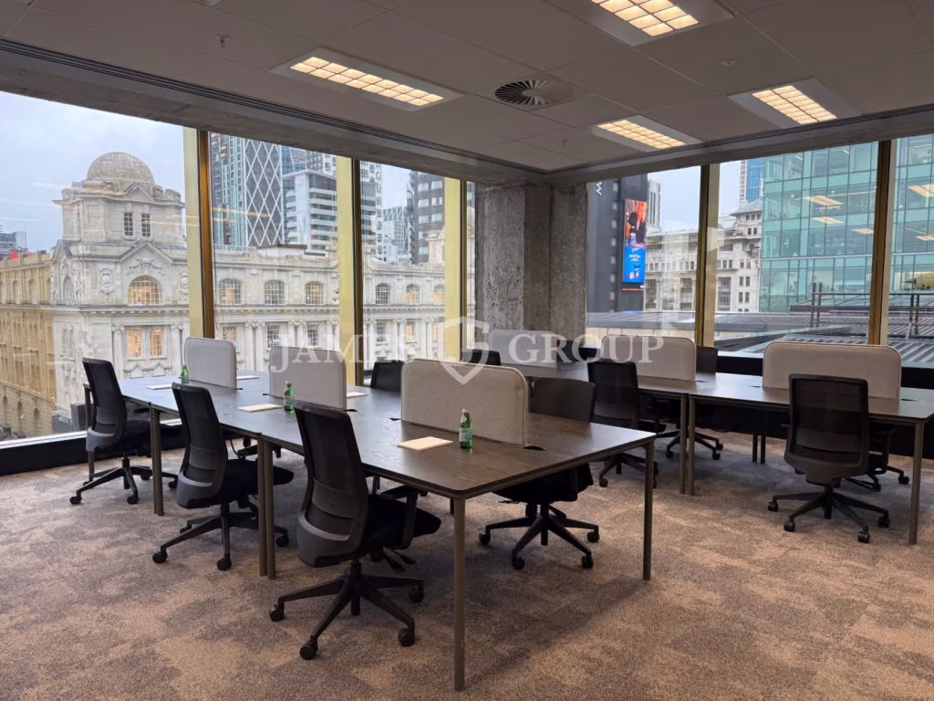 Ready-to-go Office With High Quality Fit-out