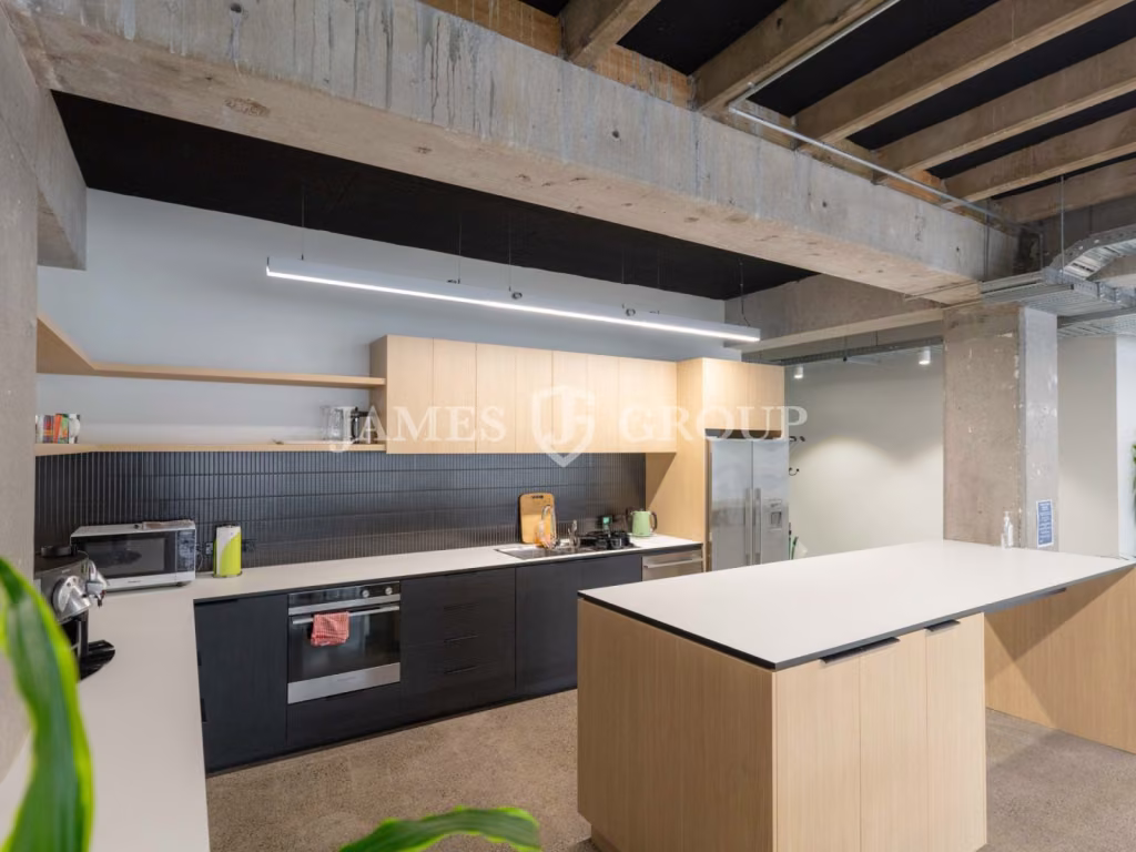 346m² Office In Sought-after City Works Depot