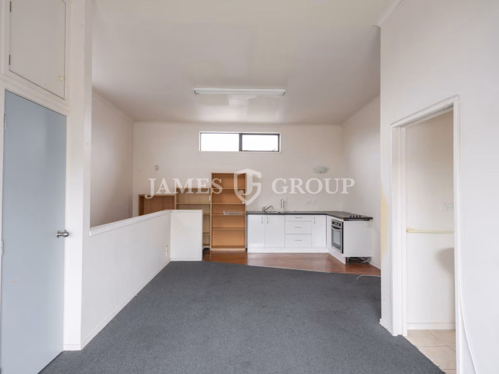 208sqm East Tamaki Industrial Unit – Available Now