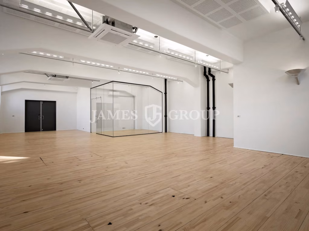 Prime Parnell Office With Car Parks