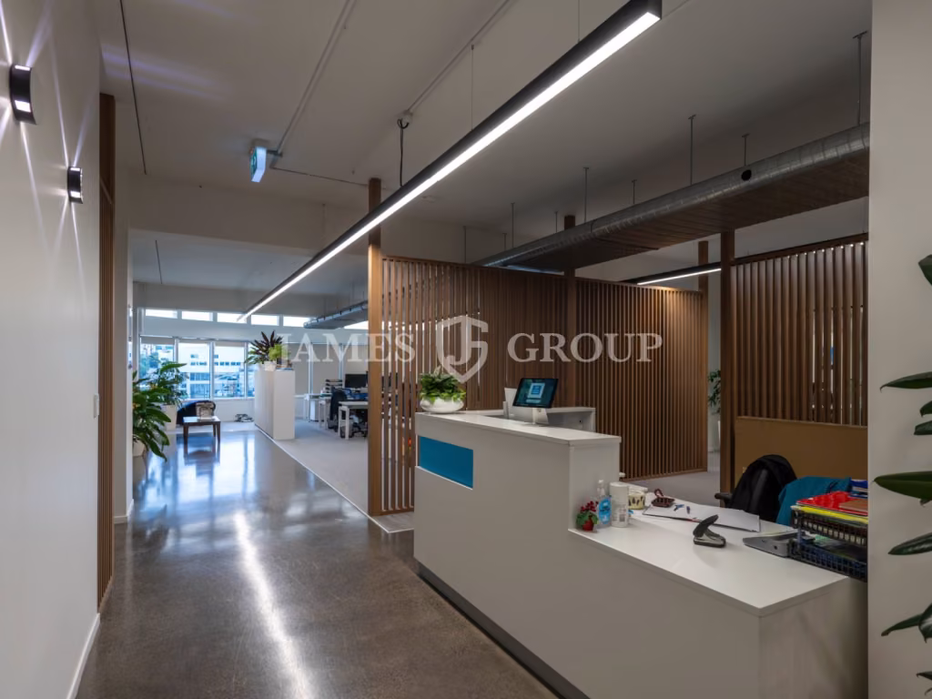 Bright & Shiny Newmarket Office