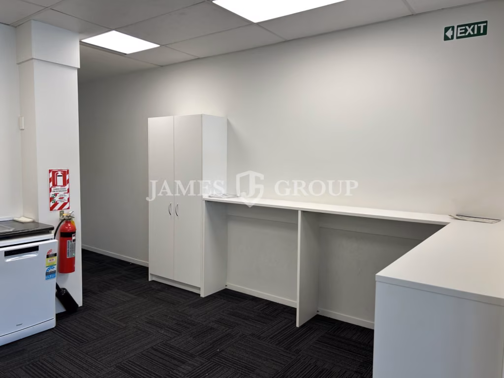 Fitted Mount Eden Office Available Now