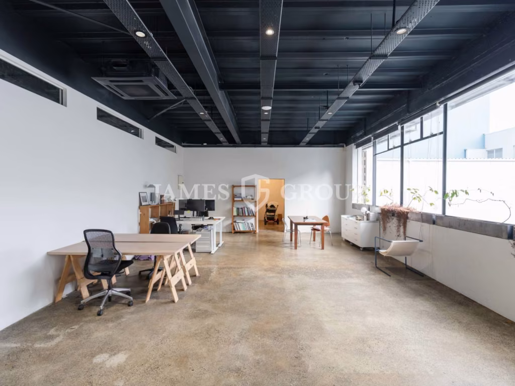 111m² Boutique Character Office On K Road