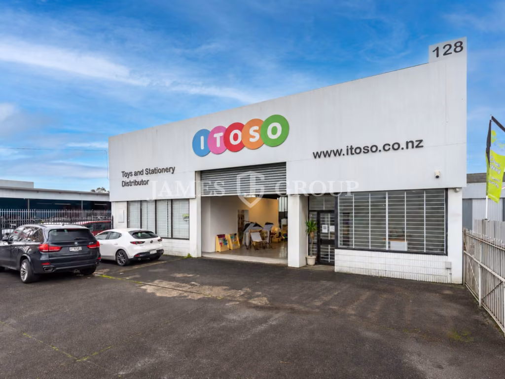 Prime Mixed-use Freehold Asset – Vacant Possession