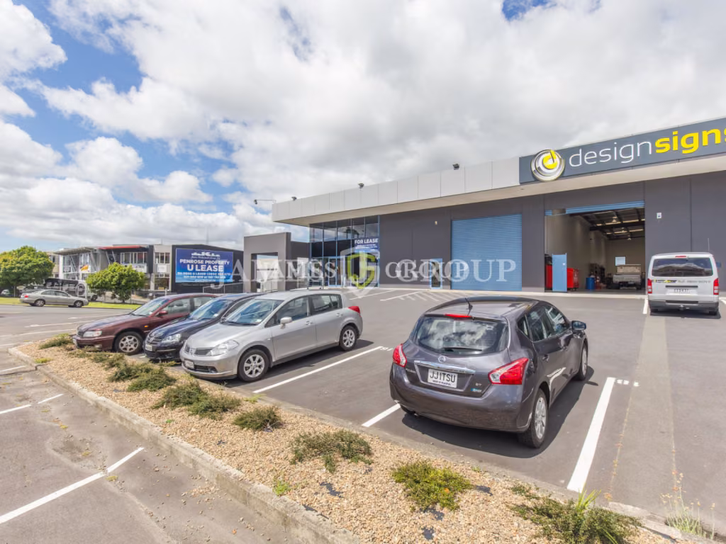 High Exposure 900m² Industrial | Great South Road