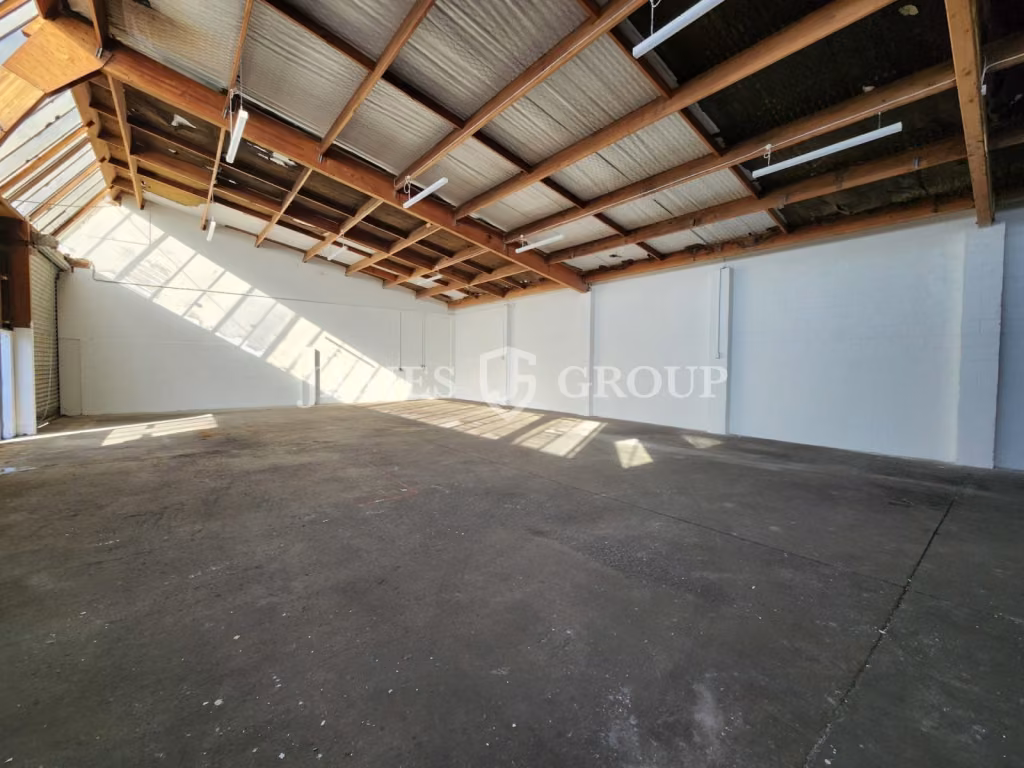 Functional East Tamaki Industrial Unit | 311m²