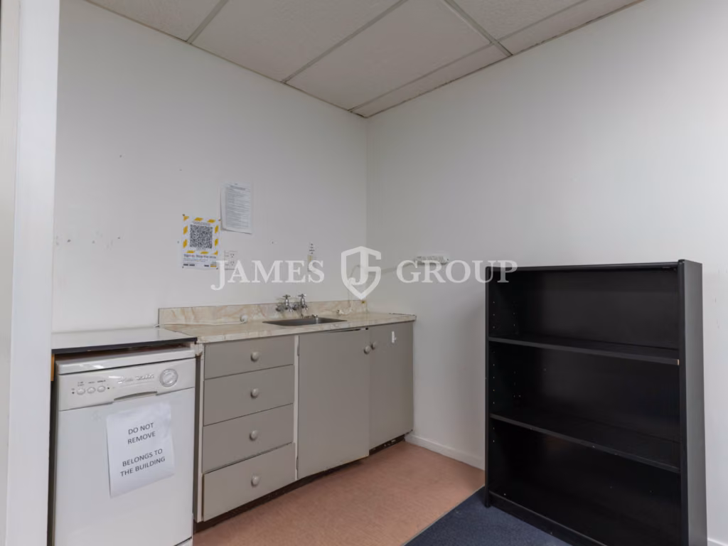Fully Fitted Office – Move-in Ready