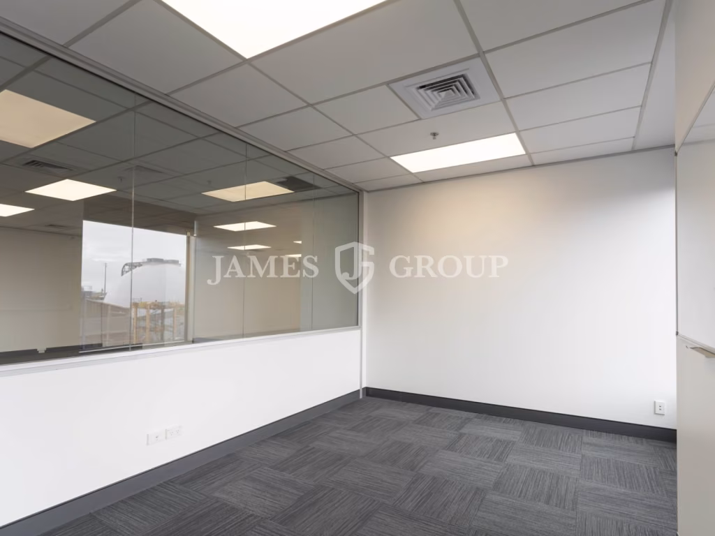 High-quality Office With Excellent Natural Light