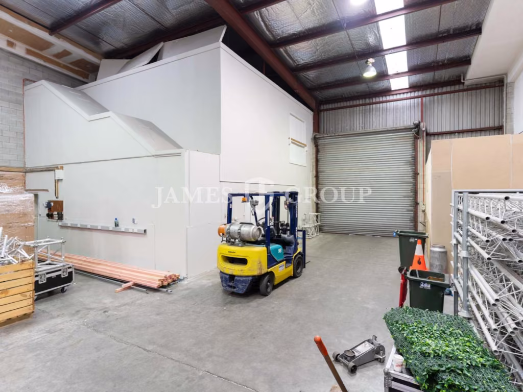 Functional Space In Central Industrial Hub