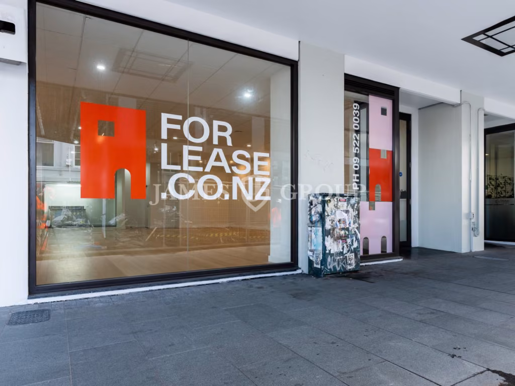 Step Into Success – Retail Next To Crl Station