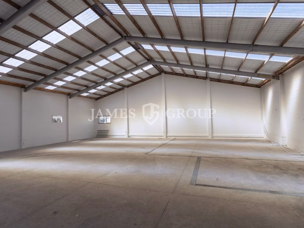 Refurbished Rosebank High Stud Warehouse