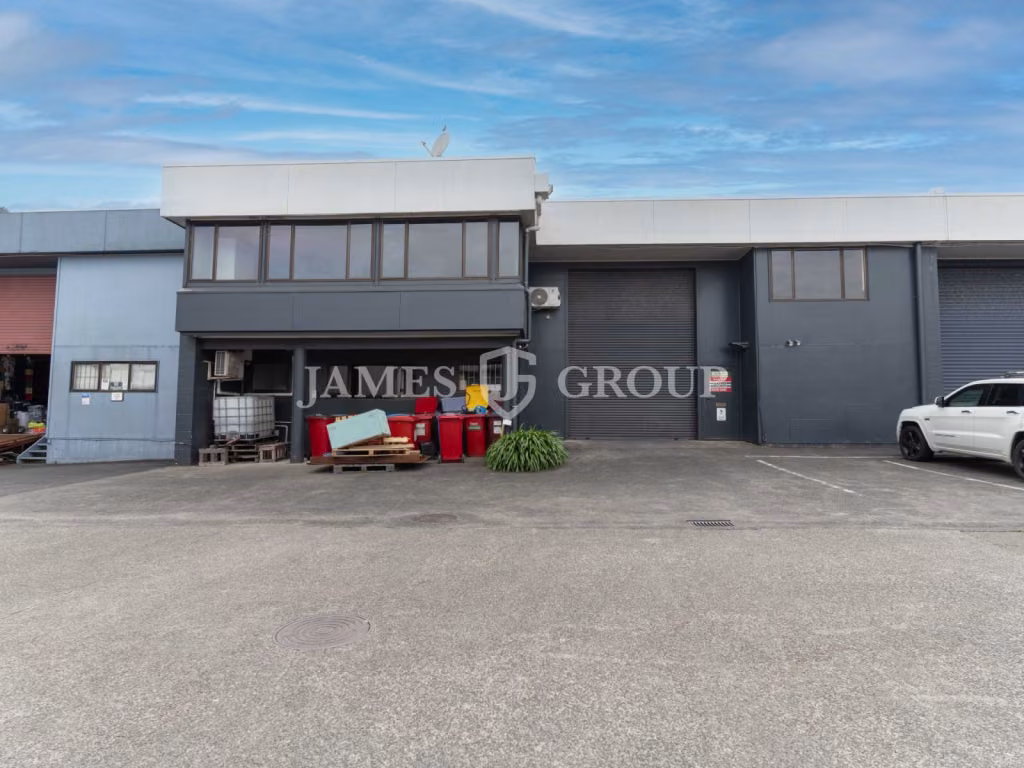 Well-presented Warehouse & Office | East Tamaki
