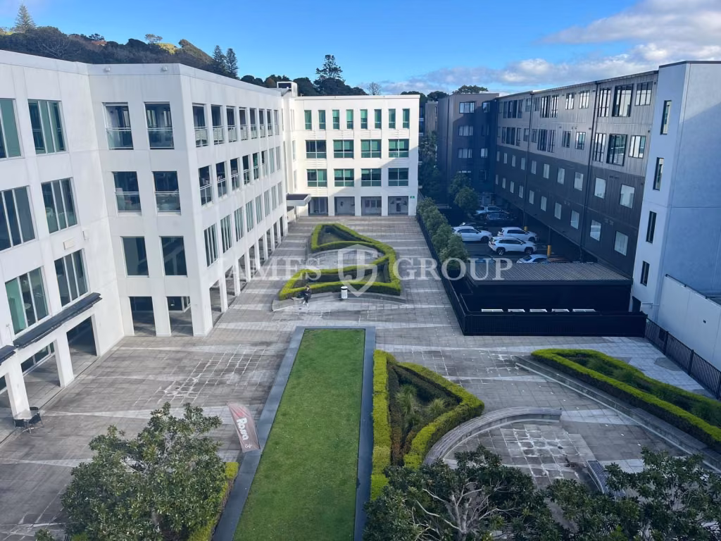 Top Floor Mount Eden Office – City Fringe Hub