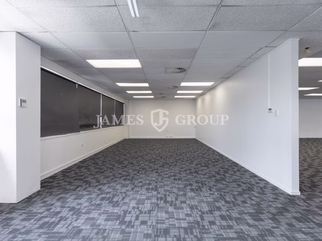 Elevate Your Business At 384 Manukau Road