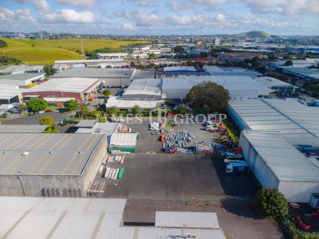 Rare 5,612m² Yard Opportunity – Mount Wellington