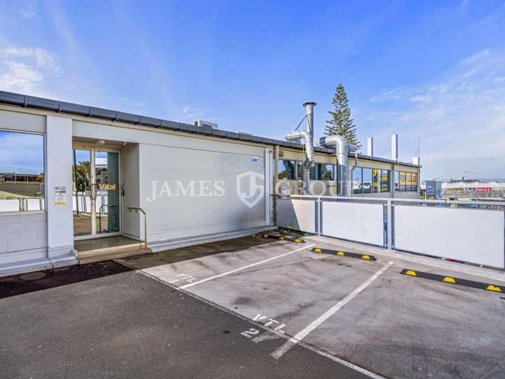 Ellerslie Office Hq – 356m² + 20 Car Parks