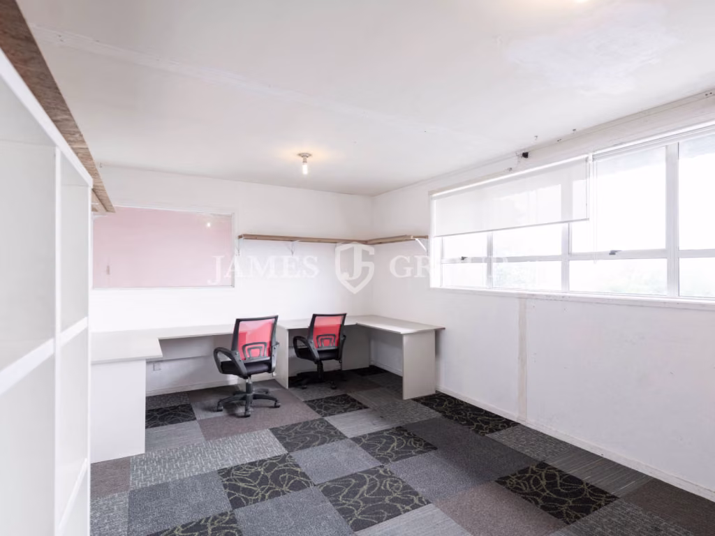 Rosebank Road Industrial Unit – For Sale Or Lease