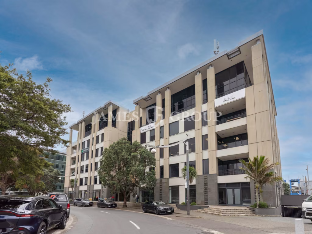 Lease A Top-tier Office In The Heart Of The City