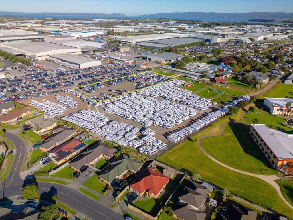 Large-scale Yard Solutions In Mangere