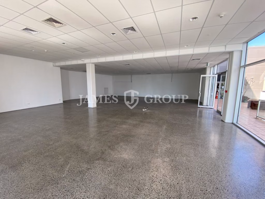 Main Road Showroom ~ Eden Terrace