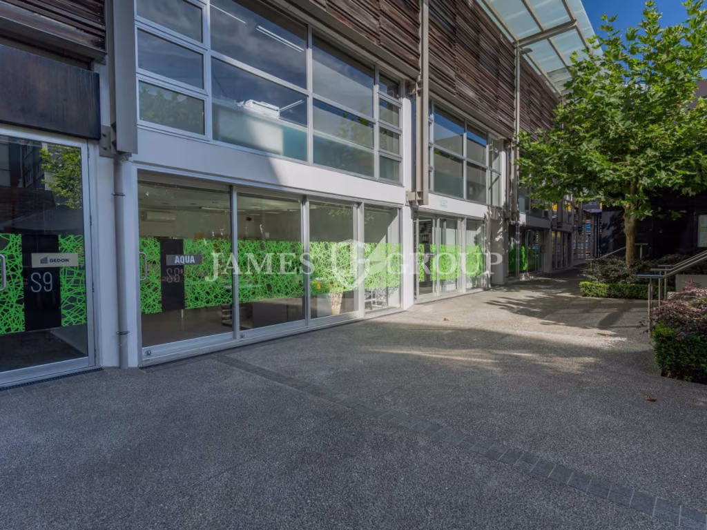 Modern Private Newmarket Office
