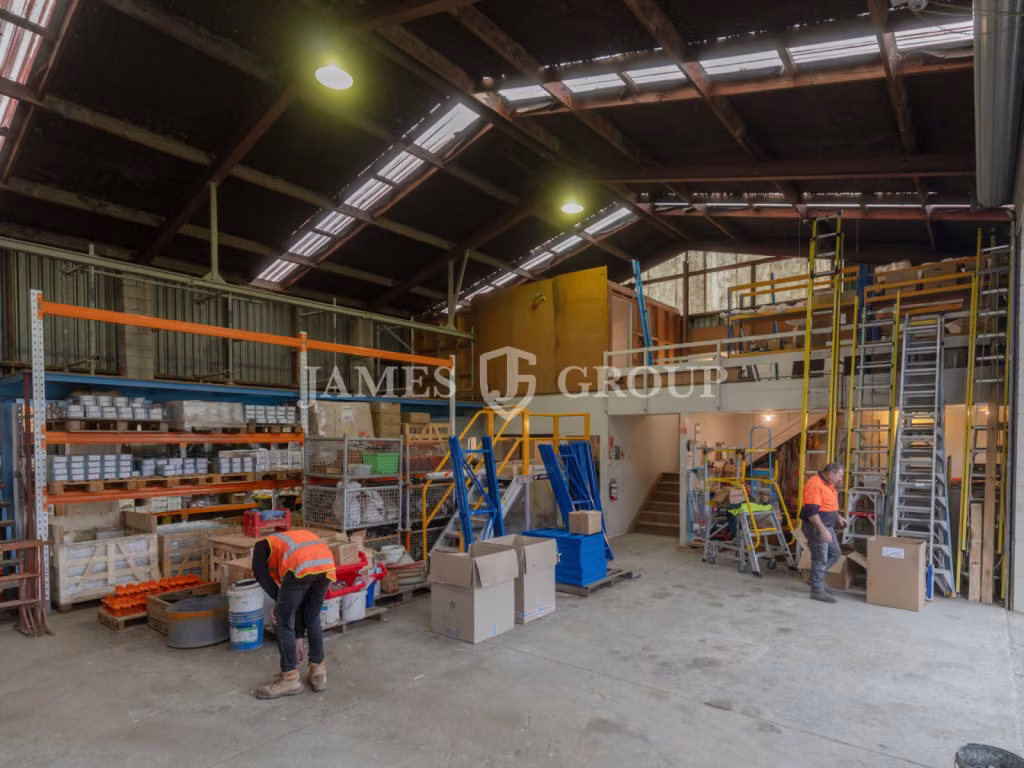 Yard-heavy Industrial With Drive-around Access