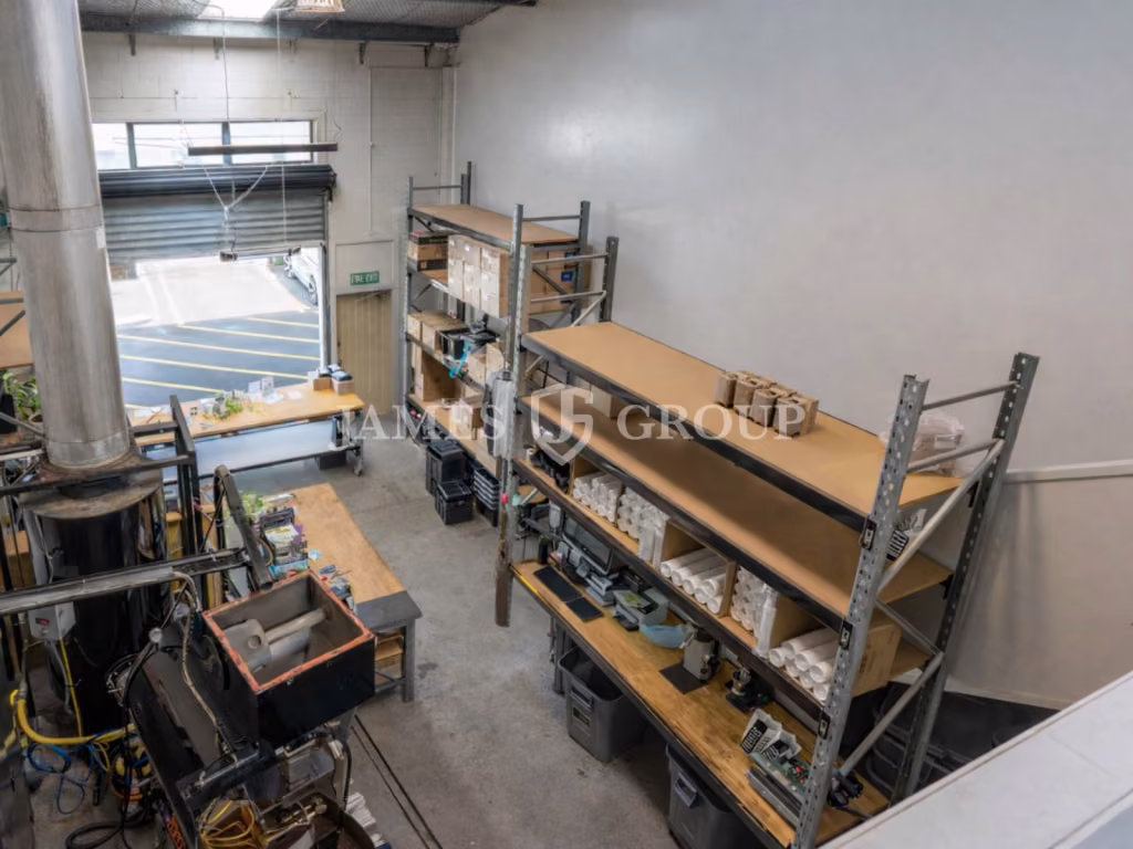 Rare Mount Eden Industrial Unit For Lease