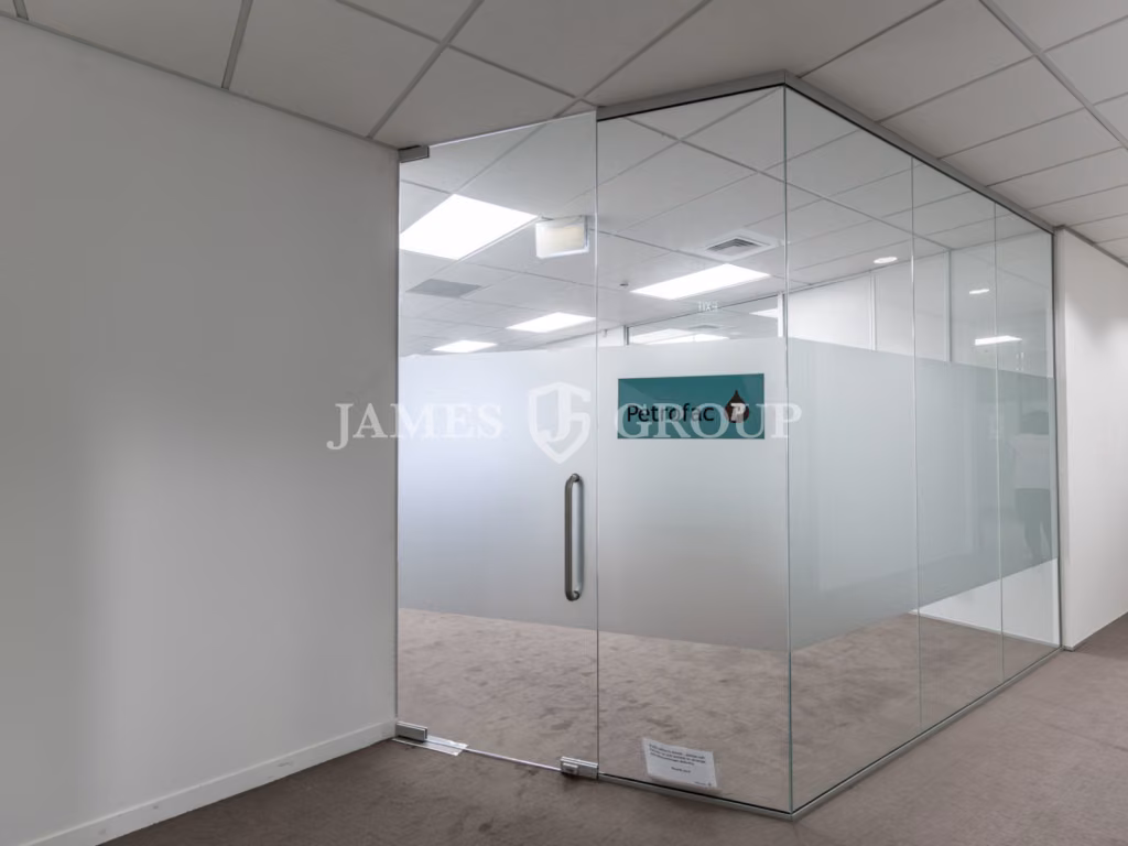 Functional Level 1 Office In Prime Newmarket Spot