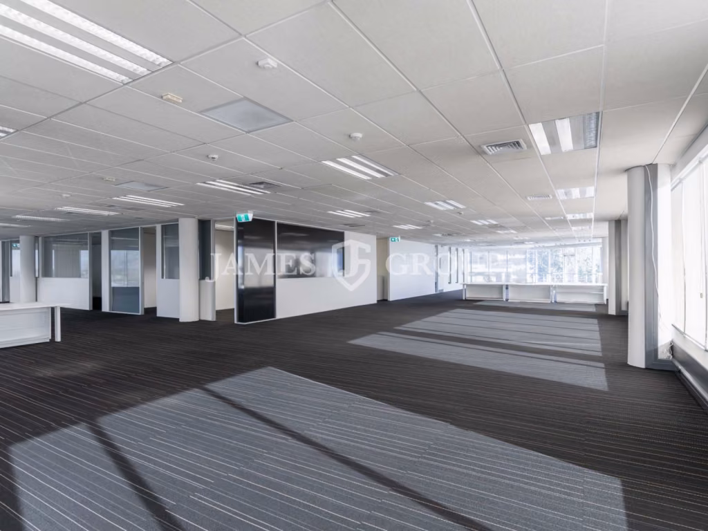 Fantastic Ellerslie Office 880 Sqm!